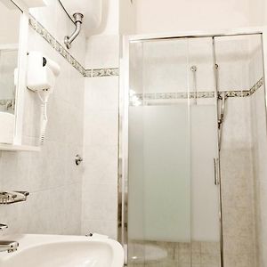 Chambre Standarde Triple