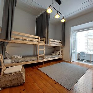 Dormitory Room Mixed