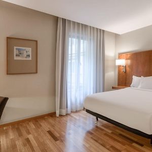 Chambre Standarde Lit Queen-Size