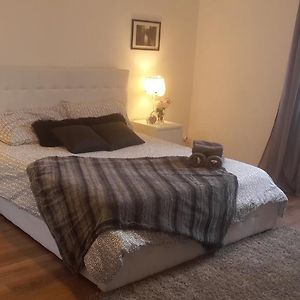 Chambre Lit Queen-Size