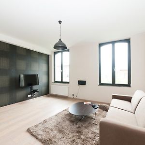 Appartement à 2 Chambres à Coucher