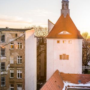 Studio Tower