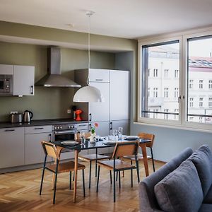 Appartement à 2 Chambres à Coucher