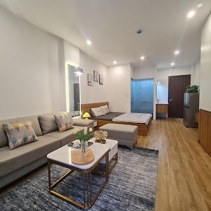 Delux Tay Ho Homestay