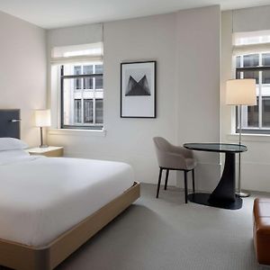 Chambre Lit King-Size aux Étages Supérieurs