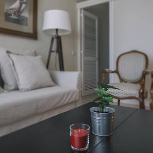 Colon Suites
