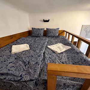 Cozy New Loft Apartment