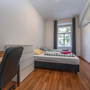 Apartment Americka 8