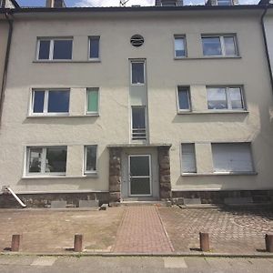Gockel Homes 1 - Zentral Mit Balkon & Netflix
