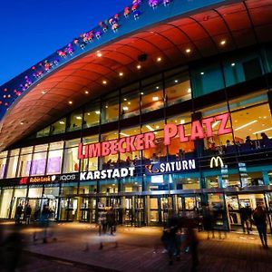 Top Equipment Netflix Wi-Fi Messe Uniklinik