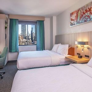 Chambre Accessible aux Personnes à Mobilité Réduite Double