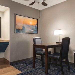 Suite Accessible aux Personnes à Mobilité Réduite Lit King-Size