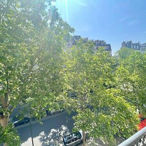 Gustave - Charming Eiffel Tower Appartement -