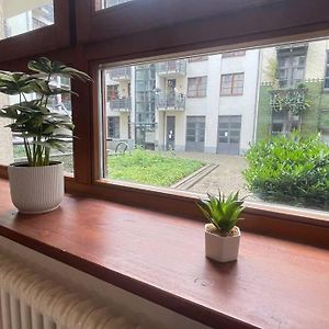 Modern City Apartment L Netflix L Fast Wifi L Xbox