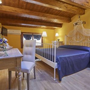Chambre Supérieure Lit King-Size