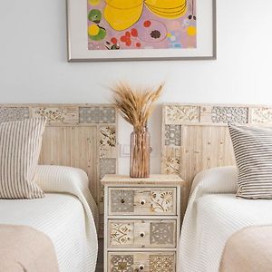 Apartamentos Poemas & Rimas De Becquer