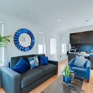Studio de Luxe