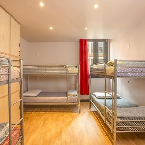Dormitory Room Mixed