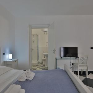 Private Bathroom Quadruple Room