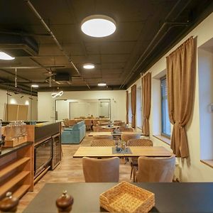 2020 Best EU Art Boutique Capsule Hostel CHORS