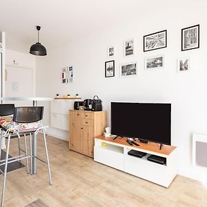 L'IVOIRE - Joli appartement - 1 chambre avec balcon et 1 place de parking