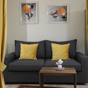 Tirana City Center Cozy Modern Apartment 9/B