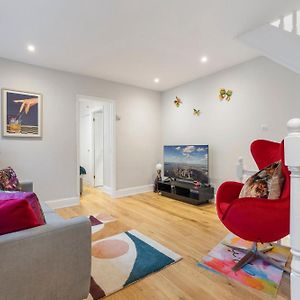 Appartement Luxe à 4 Chambres à Coucher