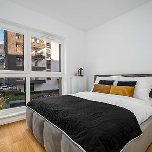 Appartement à 2 Chambres à Coucher