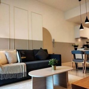Appartement à 2 Chambres à Coucher