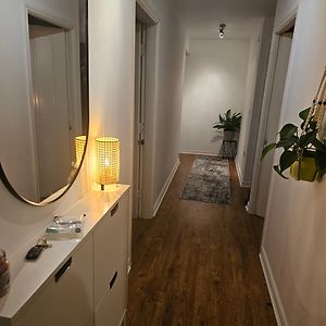Appartement à 3 Chambres à Coucher
