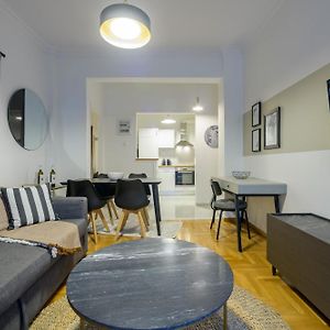 Appartement à 2 Chambres à Coucher