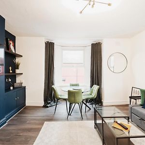 Appartement de Luxe à 1 Chambre à Coucher
