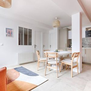 Appartement à 2 Chambres à Coucher