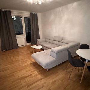 Schoene Wohnung Mit Balkon