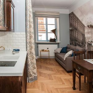 Appartement à 2 Chambres à Coucher