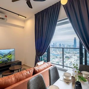 Appartement à 3 Chambres à Coucher