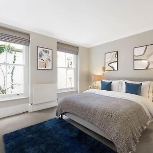 Villa à 3 Chambres à Coucher