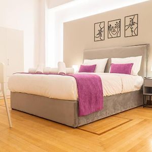 Appartement à 2 Chambres à Coucher