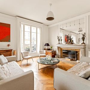 Appartement à 3 Chambres à Coucher