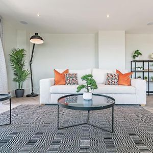 Appartement à 3 Chambres à Coucher