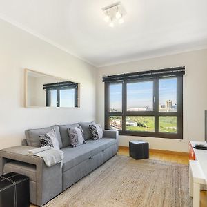 Appartement à 2 Chambres à Coucher