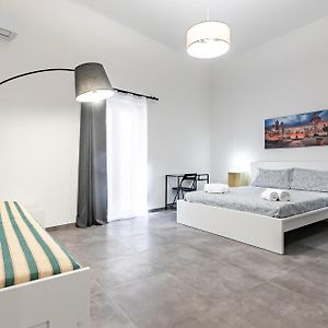 Appartement à 3 Chambres à Coucher