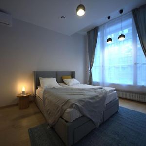 3 Bedroom Apartment In The Old/T