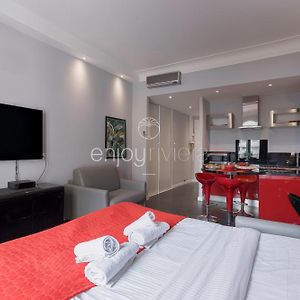 Palais Miramar - Suite & B31 - Croisette Emplacement Unique - 20M Plage - Wifi - Clim