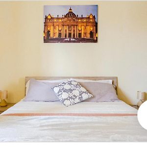 Le Mura Di San Pietro