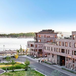 Seaside With Sea View - 2 Sunny Balconies - 6 Pax