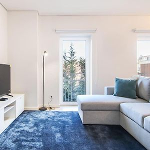 Appartement à 2 Chambres à Coucher