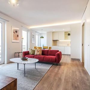 Appartement à 2 Chambres à Coucher