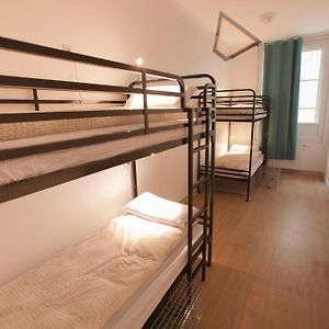 Dormitory Room Mixed