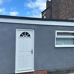 Smeaton Serviced Accommodation